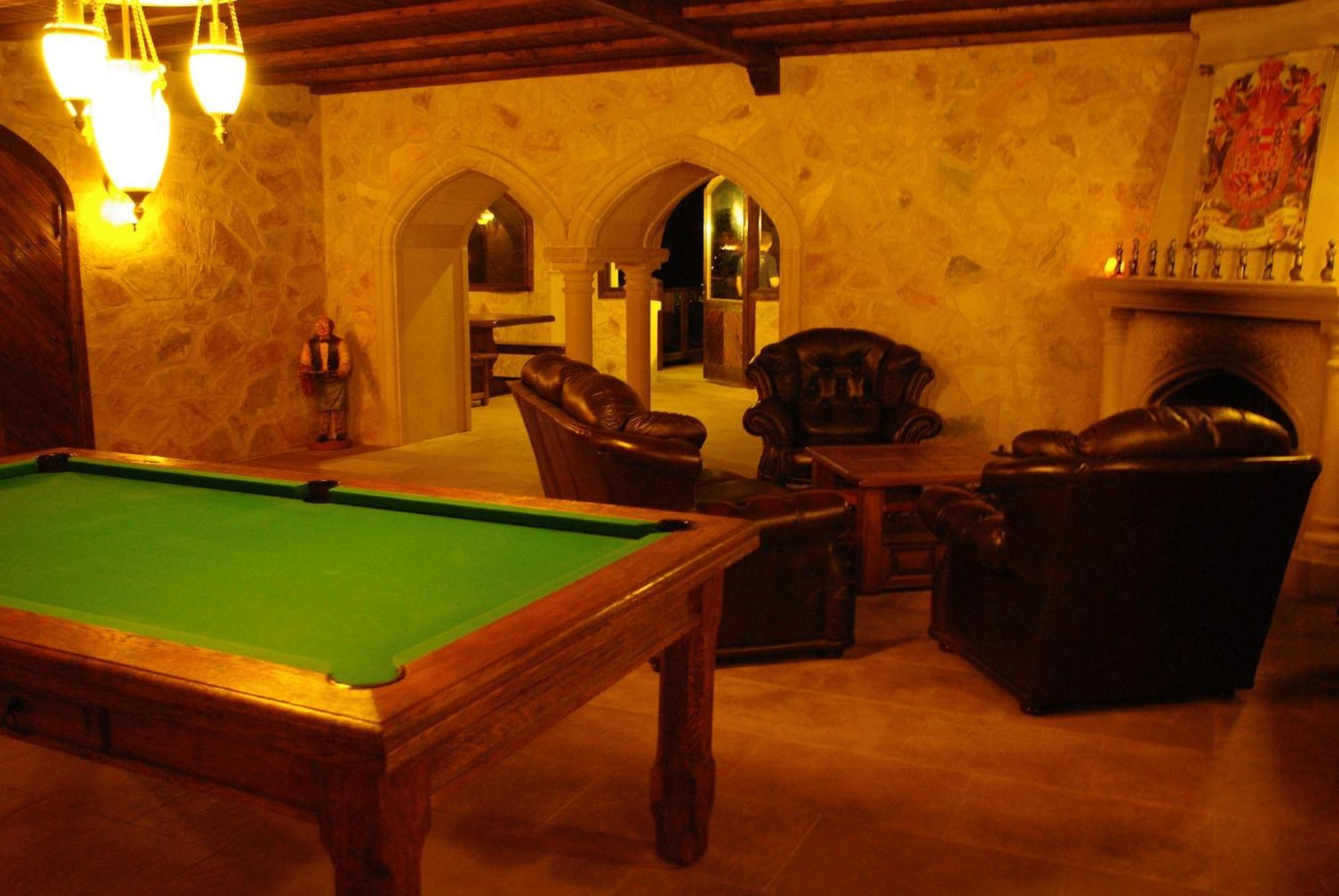 Auberge Toison D'Or Cette-Eygun Exteriör bild