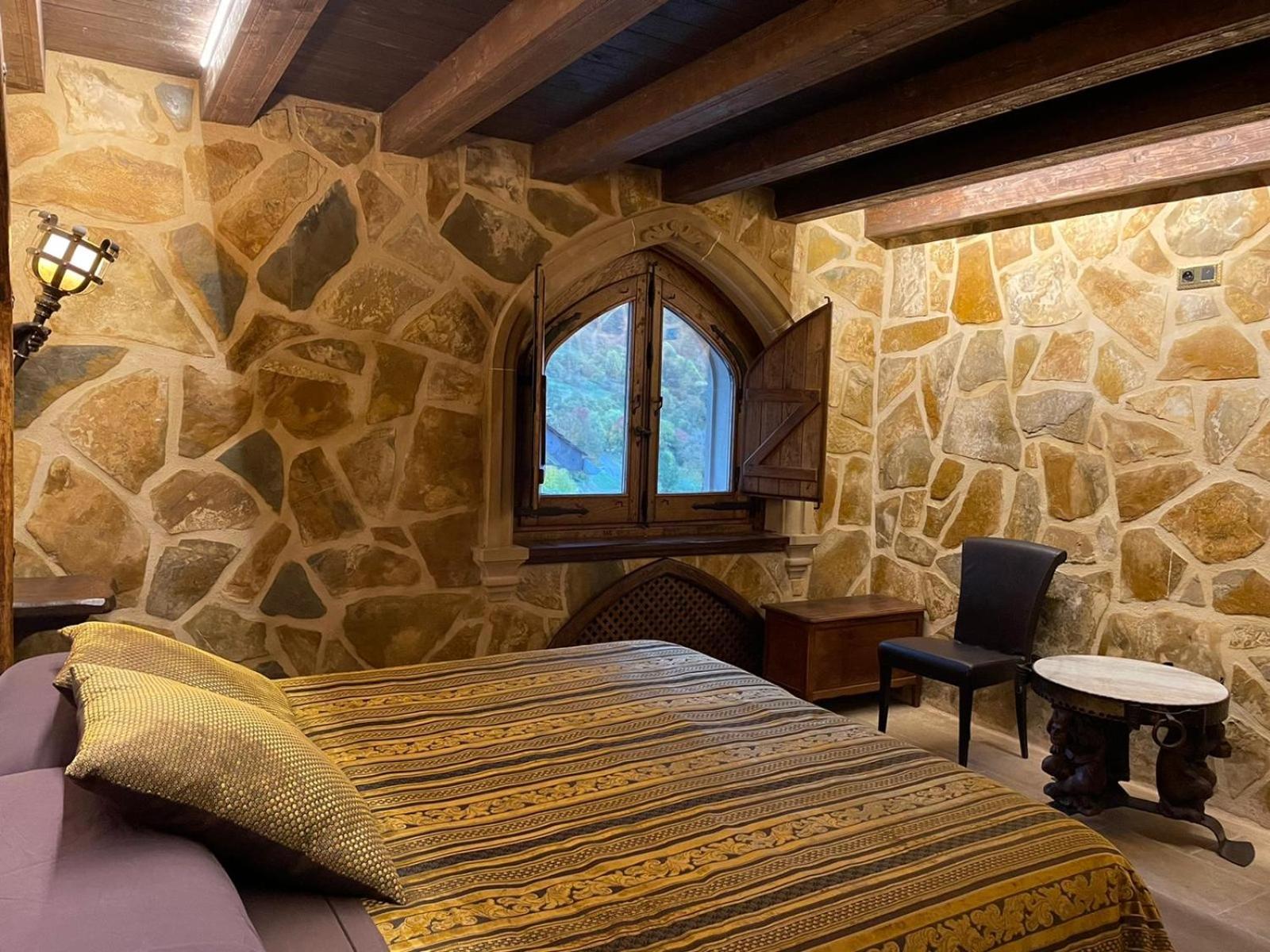 Auberge Toison D'Or Cette-Eygun Exteriör bild