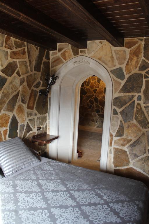 Auberge Toison D'Or Cette-Eygun Exteriör bild